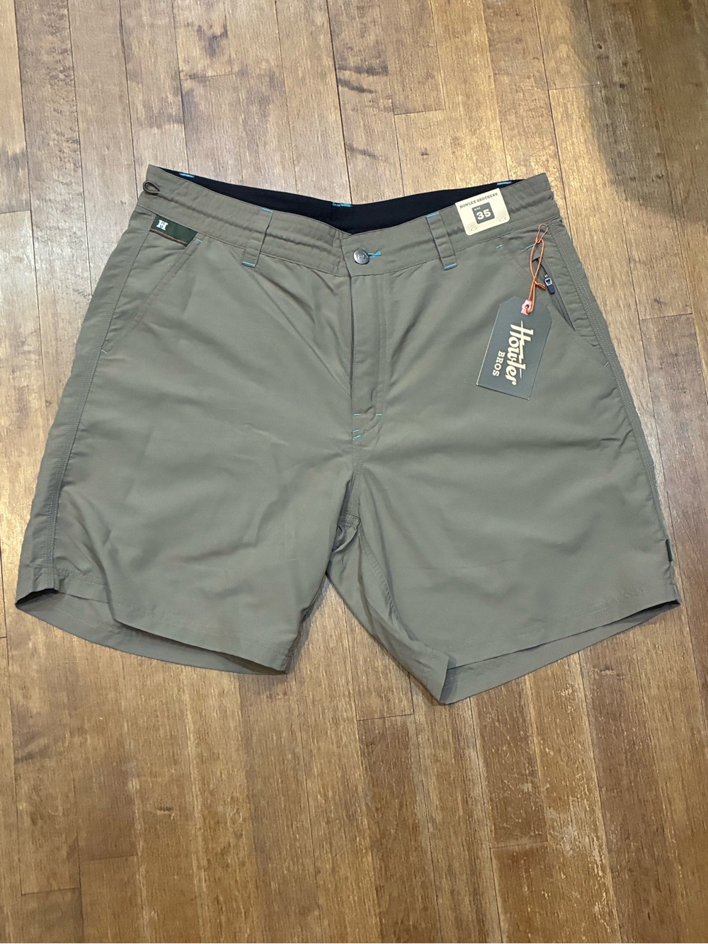Howler Brothers Men's Olive Horizon Hybrid 2.0 Multi-Pocket Shorts - NWT - sz 35